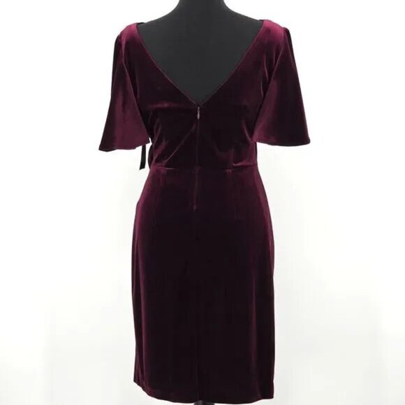 NWT! Jessica Howard Dress ONLY $49! RETAIL $169! Velvet Rosette Embelishment 12P - Picture 2 of 8